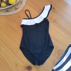 Girls Gianni Bini Swimsuit